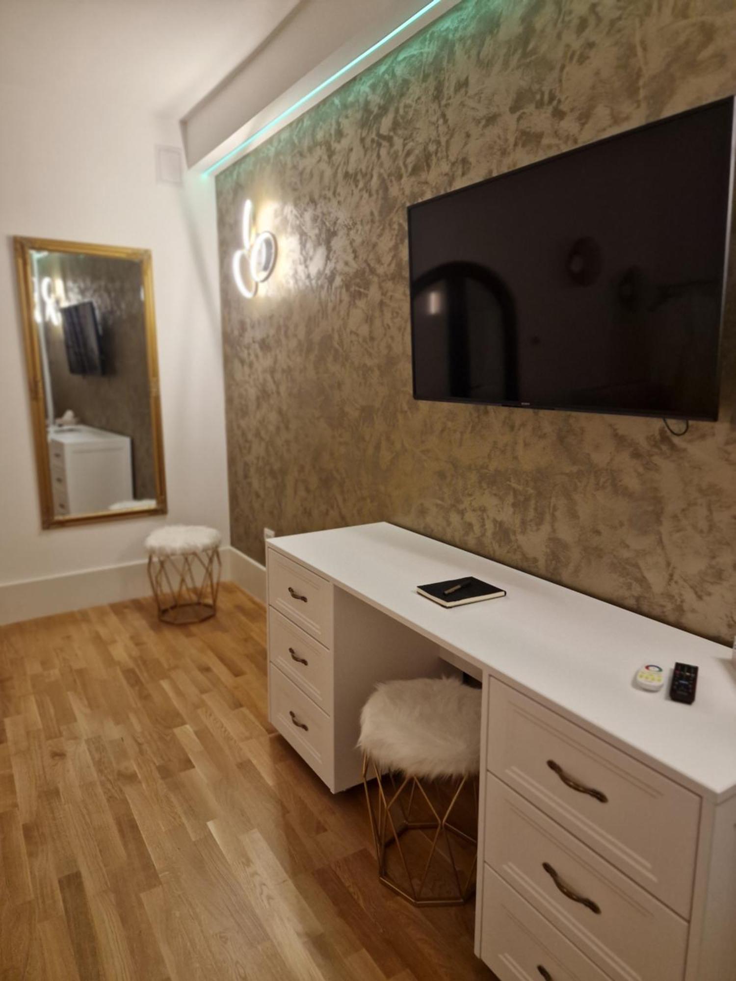 شقة Rokebea Luxury براشوف المظهر الخارجي الصورة